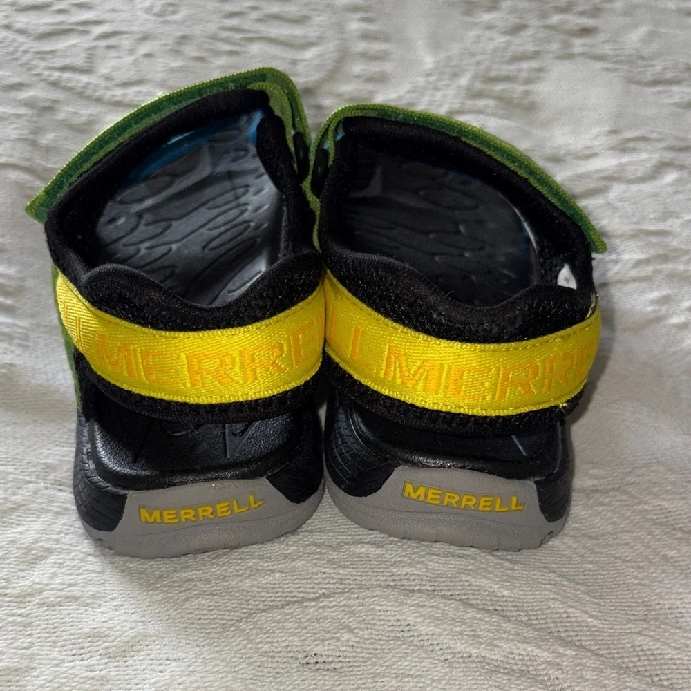 BNWOT Merrell Kids' Sandals in Black, Green, Yellow, and Blue •Unisex•